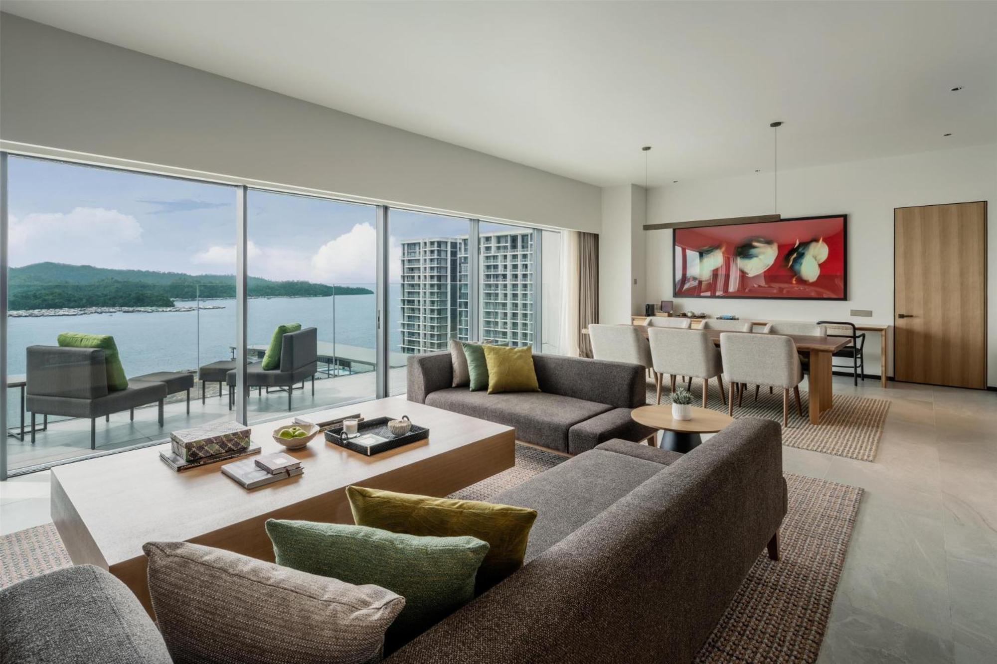 Hyatt Centric Kota Kinabalu Hotel Ngoại thất bức ảnh